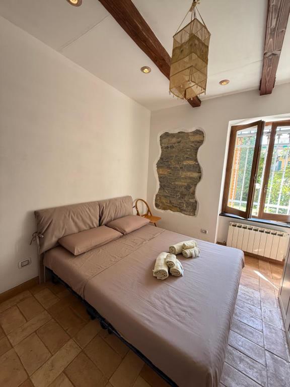 Casa Isabel, Rapallo, photograph 2 of 17