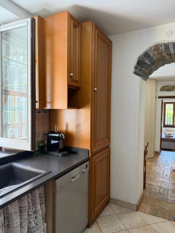 Casa Isabel, Rapallo, photograph 6 of 17