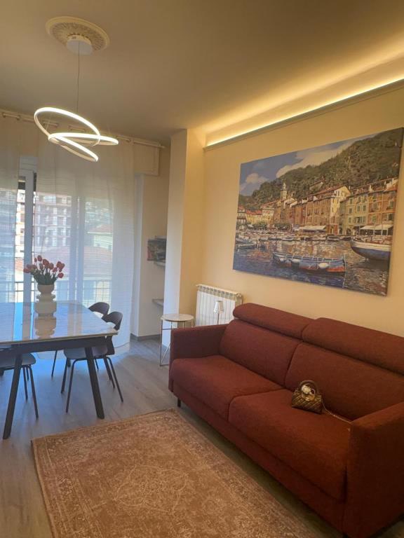 Colombo 12, Rapallo