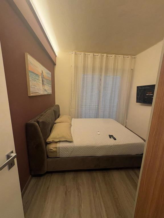 Colombo 12, Rapallo, photograph 11 of 26