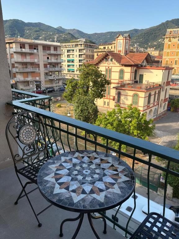 Colombo 12, Rapallo, photograph 15 of 26
