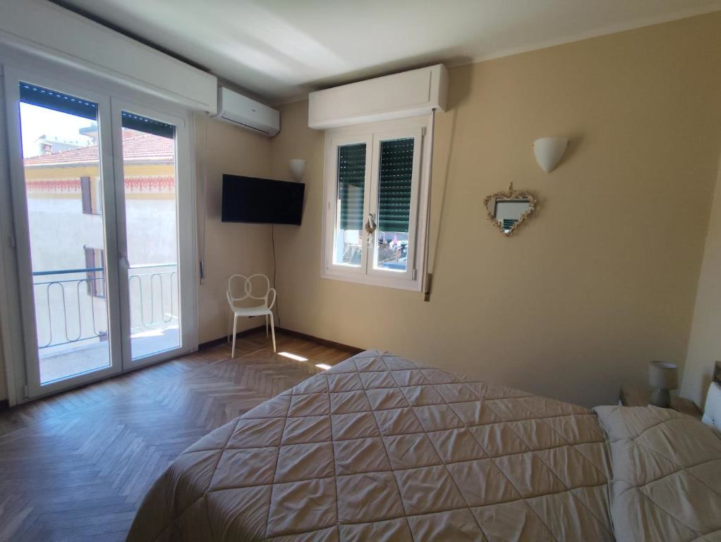 La Cipressina, Rapallo, photograph 5 of 28